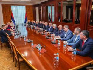 Minić sa predstavnicima političkih partija o formiranju nove Vlade