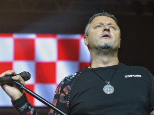 Tompson ponovo promoviše ustaštvo, hrvatska vlast ćuti