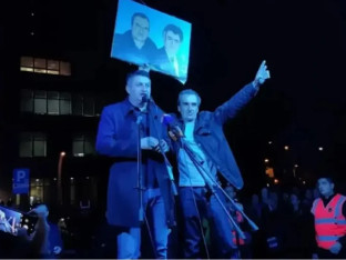 Tri godine zatvora zbog slike Mladića i Karadžića