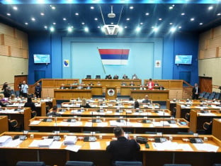 Zatražena posebna sjednica NSRS o mljekarstvu