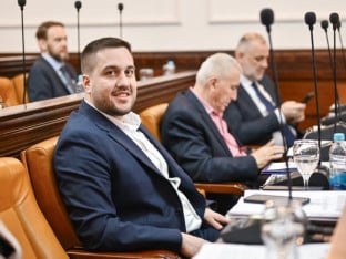 Drinić: Građani ne mogu biti kažnjeni zbog političkih obračuna
