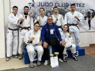 Seniorke Famosa ispisale istoriju