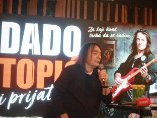 Dado Topić slavi 60 godina karijere