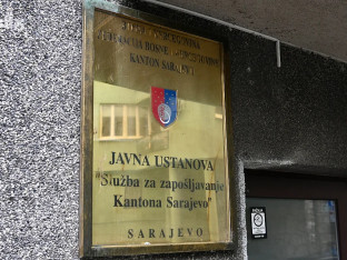 Pretresi u Službi za zapošljavanje zbog sumnje na korupciju