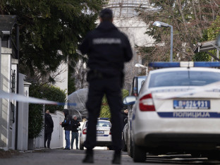 Istraga o napadu na kuću Zdravka Čolića: Kamere snimile dvojicu bombaša