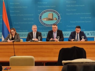 Nova Vlada Srpske u naletu: Zaduženje, obećanje poljoprivrednicima, akcija u Foči...