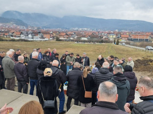 Породица, пријатељи и колеге обиљежили 40 дана од смрти новинара Дарка Гавриловића