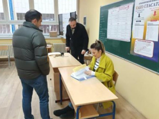 U Zvorniku glasalo 12.165 birača