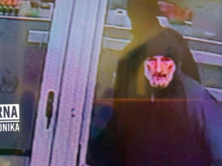 Vlasnik nudi nagradu za informaciju o lopovu: Iz radnje ukrao 30.000 KM (VIDEO)