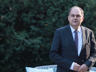 "Autoputevi" i "Putevi" tuže UIO zbog Šmita