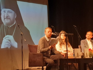 "Кад су свеци ходали земљом" је више од књиге и има карактер завјета