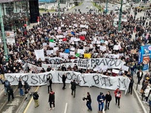 Настављају се протести у Сарајеву