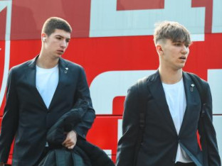 Zvezda bez dvojca otputovala u Lil