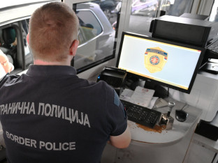 Državljanin BiH pokušao iz Srbije iznijeti oko 85.000 KM