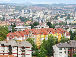 Мјештани Старчевице бране школу и вртић