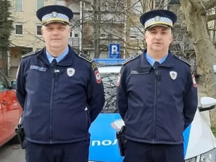 Полицајци из Прњавора спасили млади живот!