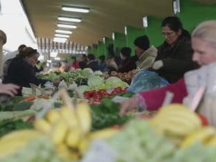 Посна трпеза никад скупља: Ручак за породицу и до 40 марака