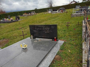 SKANDALOZNO: Krstovi sa srpskih grobalja najvjerovatnije završili u starom gvožđu!
