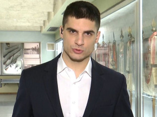 Reporter za kojim lude gledateljke napustio RTS