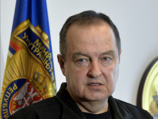 Ivica Dačić hitno primljen u bolnicu, priključen na aparate!