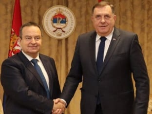 Dodik ima poruku za Dačića