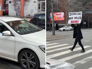 Luka je stao nasred ulice sa porukom u rukama i rasplakao cijeli grad (VIDEO)