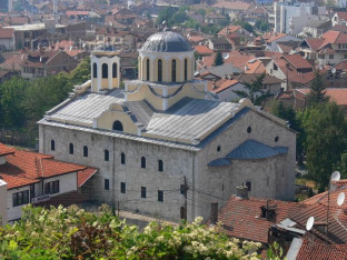 Eparhija raško-prizrenska: Ne ugroziti pravo na obrazovanje, rad i liječenje