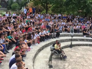 Локалне заједнице у Српској угостиће око 800 основаца са Космета