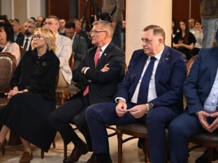 Dodik: Nastavljamo da razvijamo dobre odnose sa Amerikom