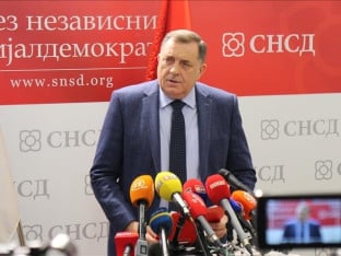 Uzunović ponovo traži brisanje Dodika iz registra kao predsjednika SNSD