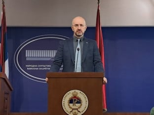 Mazalica: SNSD će uputiti u proceduru prijedlog rezolucije o zabrani promovisanja ideologije NDH