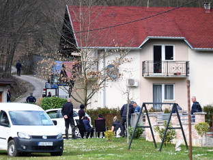 Užas u Laktašima: Pronađena beživotna tijela oca i sina (FOTO)