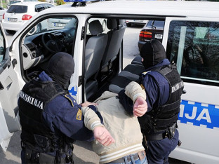 Laktašanin uhapšen jer je pretukao bivšu djevojku
