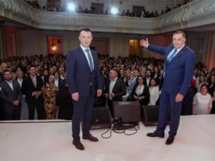 Dodik: Svaka žena zaslužuje pažnju i poštovanje svaki dan