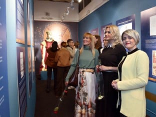 Отворена изложба „Жене у средњем вијеку у Босни и Србији“