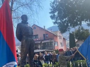 Откривен споменик команданту Милораду Миши Пелемишу