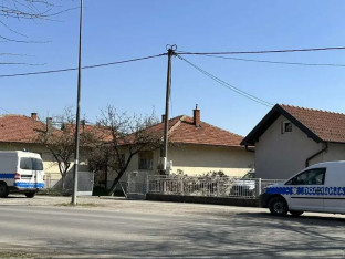 Prve fotografije sa mjesta tragedije: Policija iznosi tijela, uviđaj i dalje traje