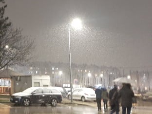 Зима још показује зубе у Источном Сарајеву