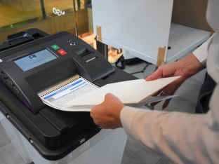 POTVRĐENO: CIK bira  ponuđača za nabavku skenera