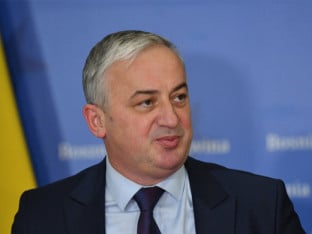 Borenović: Vlast koči ukidanje akciza, građani plaćaju cijenu