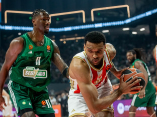 Zvezdi sad izmiče i plej-in