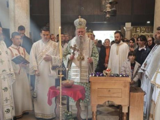 Mitropolit Joanikije služio pomen žrtvama NATO agresije