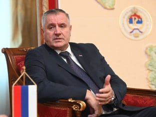 Višković: Posljedice bombardovanja Srbi osjećaju i danas