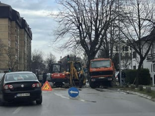 Радови на цјевоводу створили гужве у бањалучком насељу
