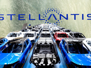 Stellantis поново опозива возила