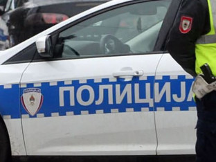 Vozač pokušao da podmiti policajca, pa ga uhapsili