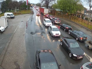 Гужве на неколико граничних прелаза