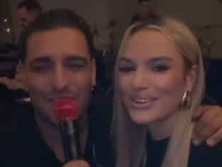 Ko je zgodna plavuša u zagrljaju Darka Lazića?