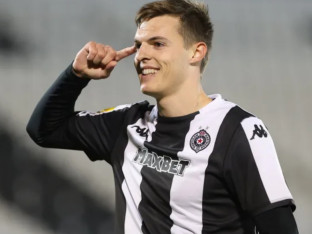 Zvanično: Kostić potpisao za Milan!