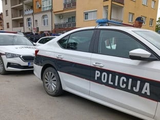 Ekspresna optužnica! Policajce terete za seksualno iskorištavanje maloljetnica